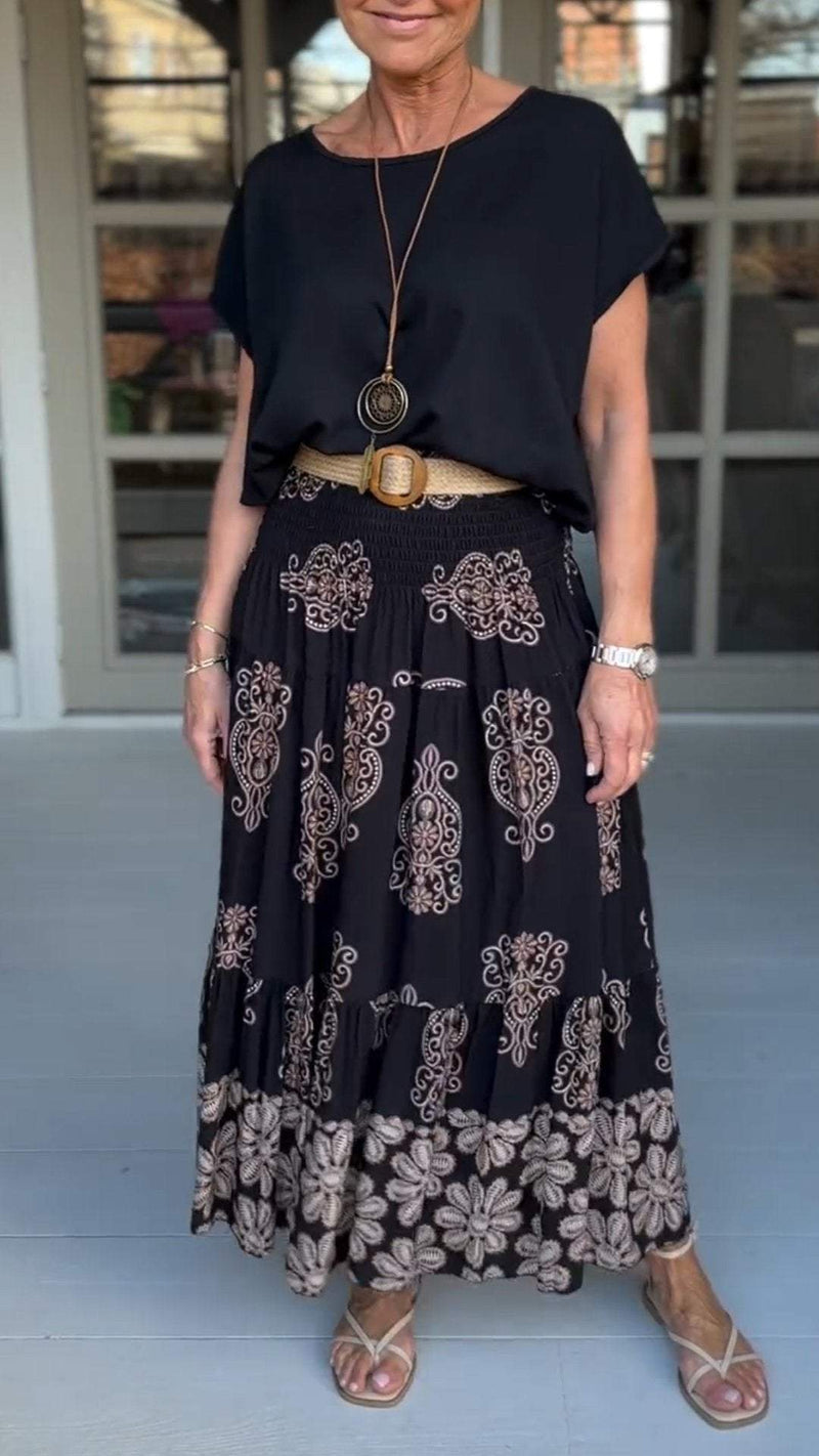 Classic Vintage Top with a Flattering Fit