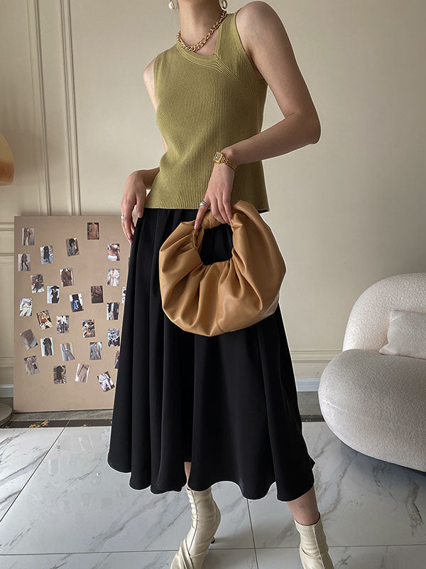 Beautifully Crafted Top in a Classic Style