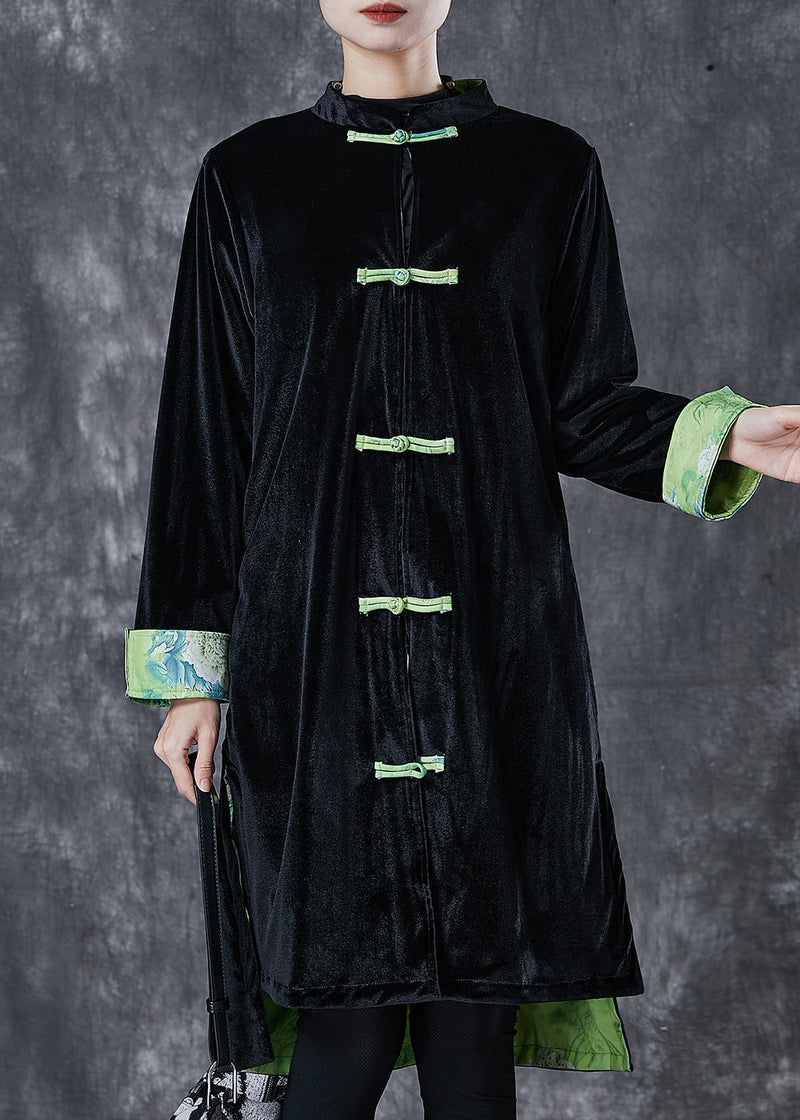 Elegantly Styled Coat for Everyday Wear