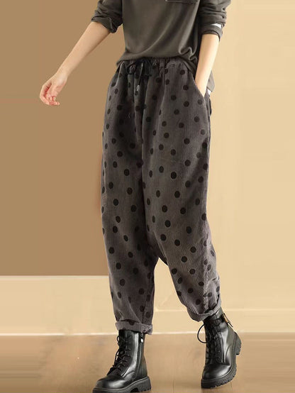 Classic Vintage Pants with a Flattering Fit