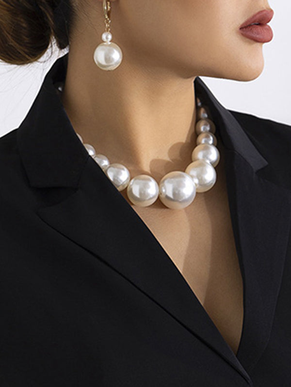 Polished Garment with an Effortless Classic Look