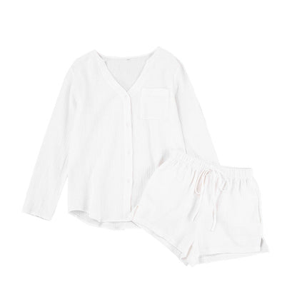 Well Tailored Garment with a Graceful Silhouette