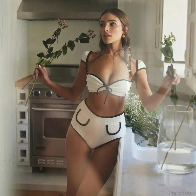 Elegantly Styled Bikini for Everyday Wear
