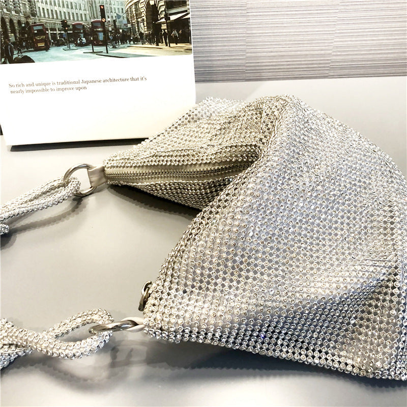 Effortlessly Elegant Bag with a Timeless Design