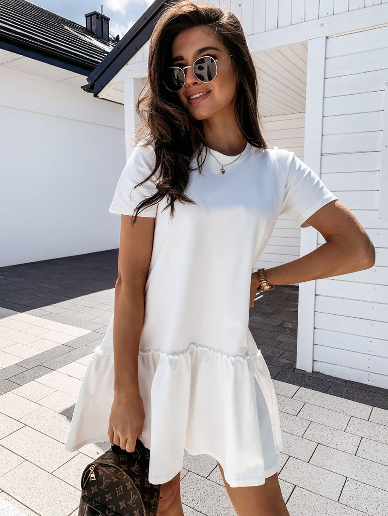 Polished Dress with an Effortless Classic Look