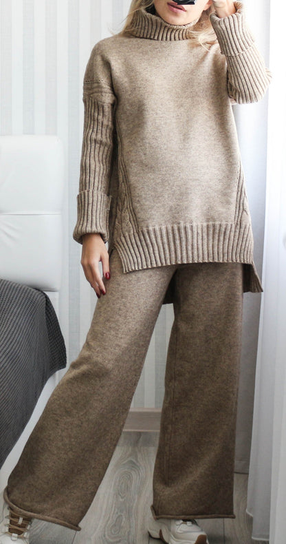 Elegantly Styled Sweater for Everyday Wear