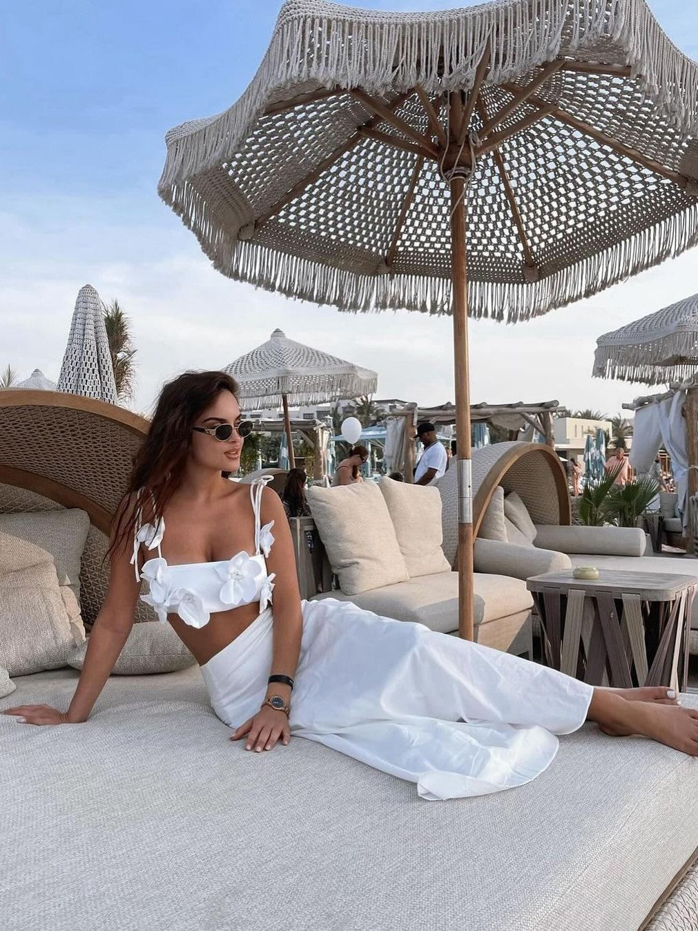 Effortlessly Elegant Top with a Timeless Design