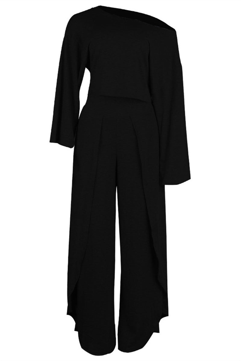Effortlessly Elegant Garment with a Timeless Design