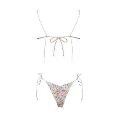 Beautifully Finished Bikini in a Timeless Design