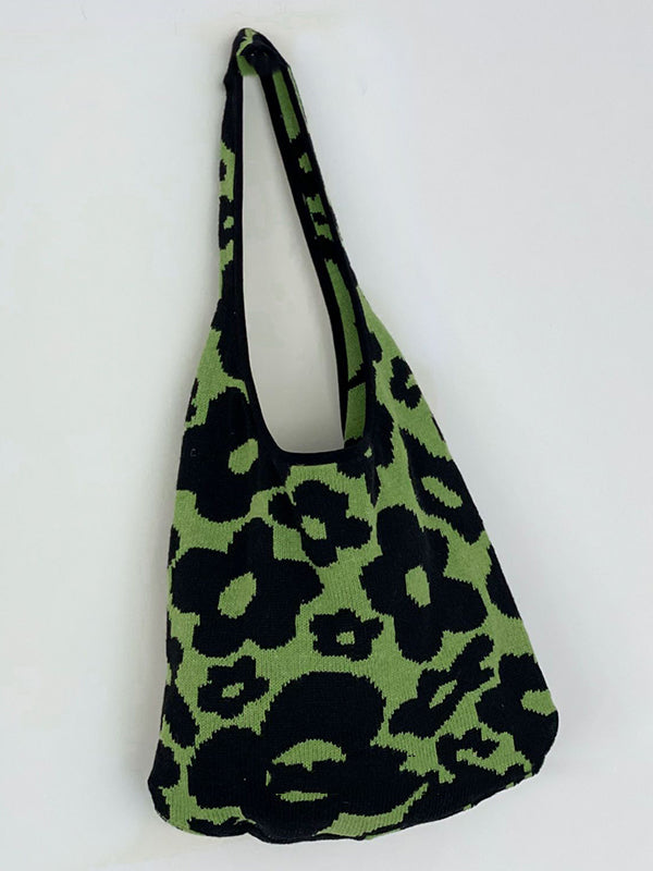 Beautifully Finished Bag in a Timeless Design