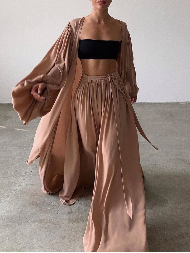 Classic Vintage Coat with a Flattering Fit