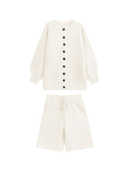 Classic Set with Timeless Appeal
