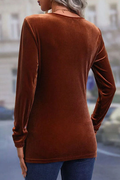 Classic Vintage & Enduringly Stylish Top