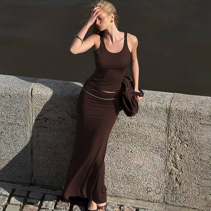 Beautifully Finished Garment in a Timeless Design