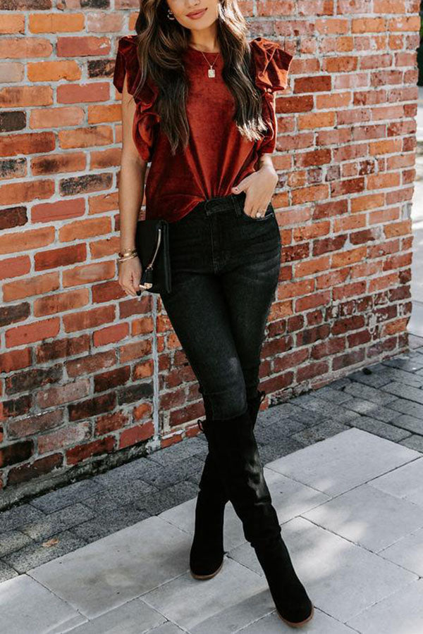Polished Top with an Effortless Classic Look