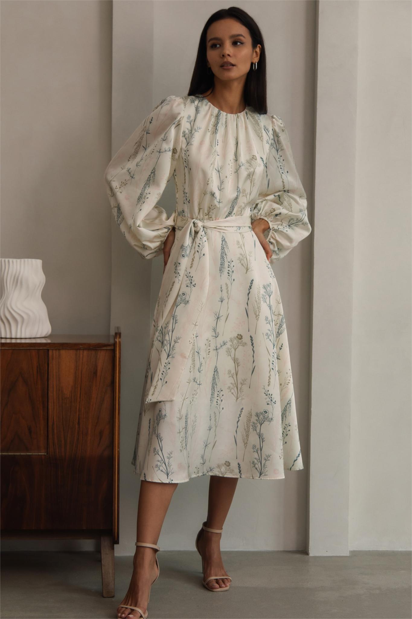 Polished Dress with an Effortless Classic Look