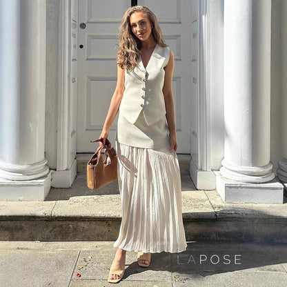 Classic Vintage Garment with a Flattering Fit