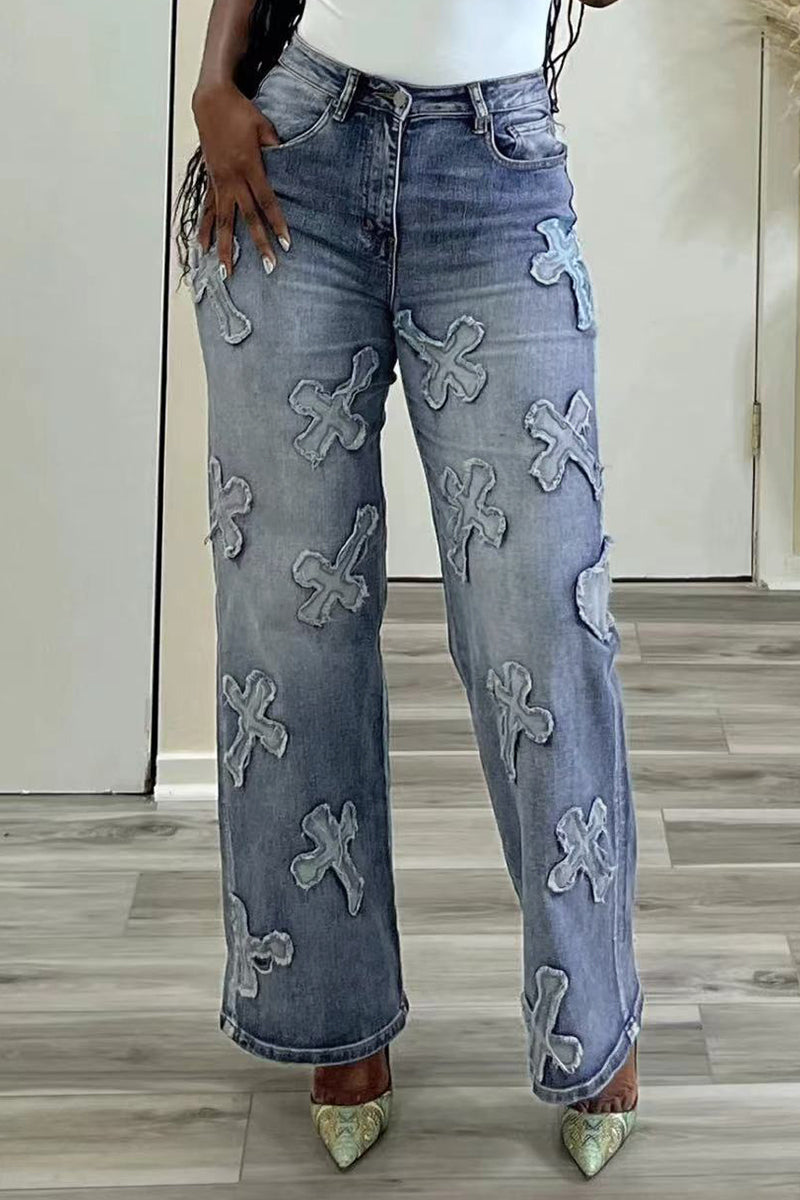 Gracefully Styled Garment for Any Occasion