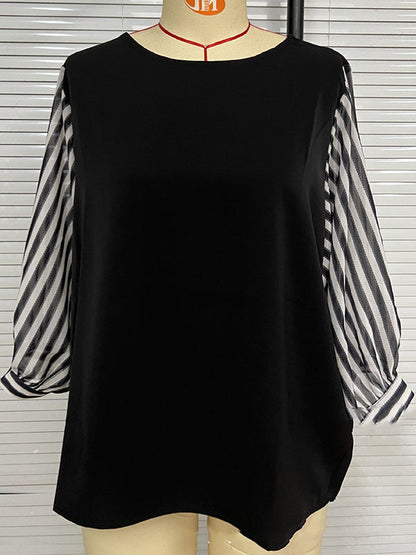 Effortlessly Elegant T-Shirt with a Timeless Design