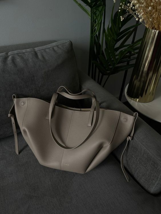 Vintage Inspired Bag with a Contemporary Edge