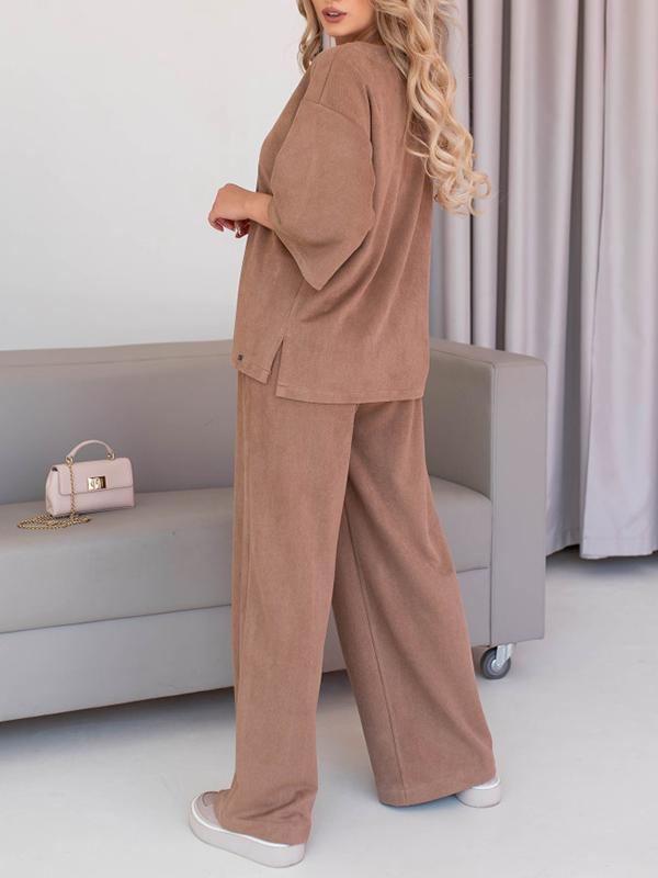 Elegantly Styled Pants for Everyday Wear
