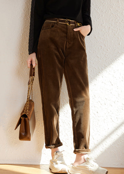 Classic Vintage Pants with a Flattering Fit