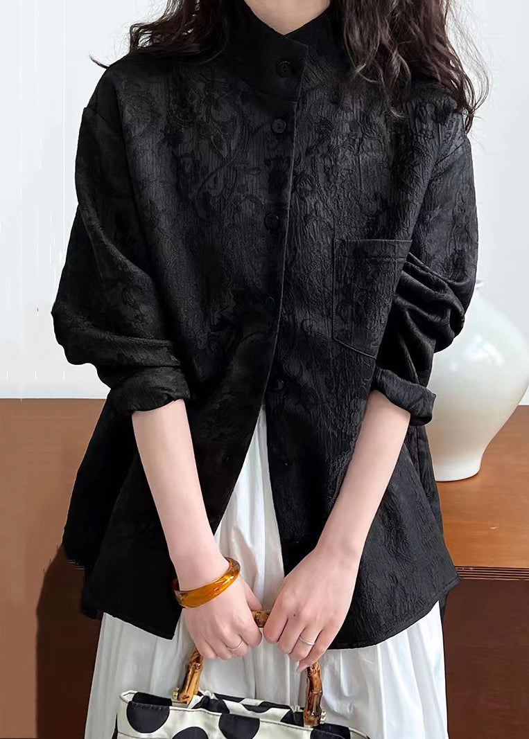 Classic Vintage Blouse with a Flattering Fit