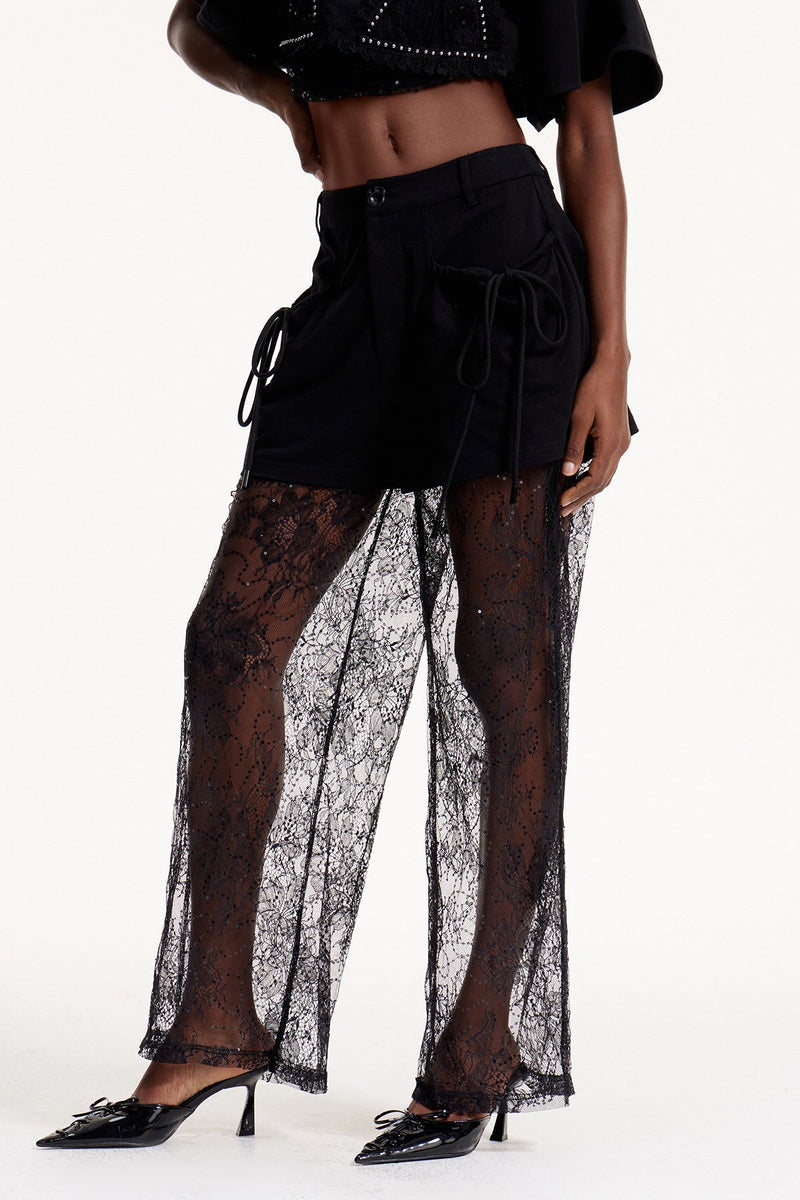 Beautifully Finished Pants in a Timeless Design