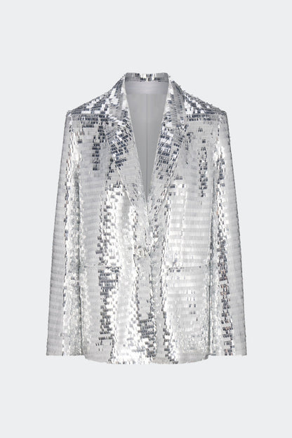 Effortlessly Elegant Garment with a Timeless Design