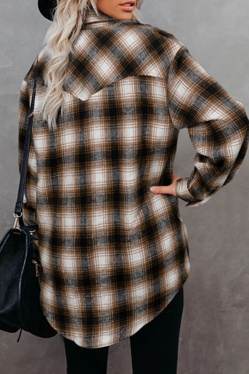 Well Tailored Blouse with a Graceful Silhouette