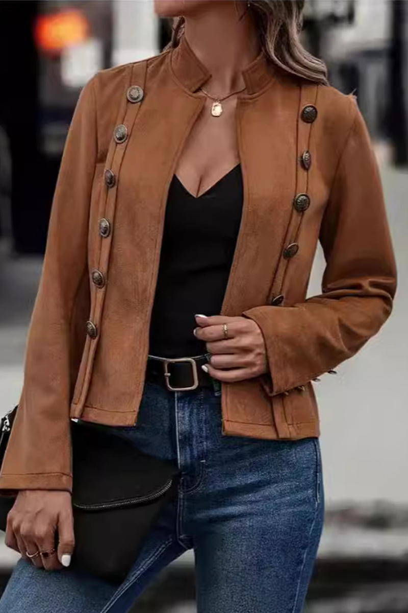 Sophisticated Garment with a Clean Classic Look