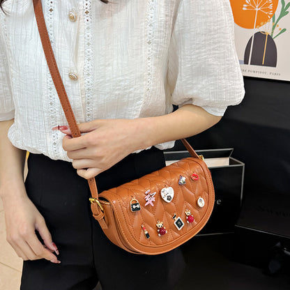 Well Tailored Bag with a Graceful Silhouette