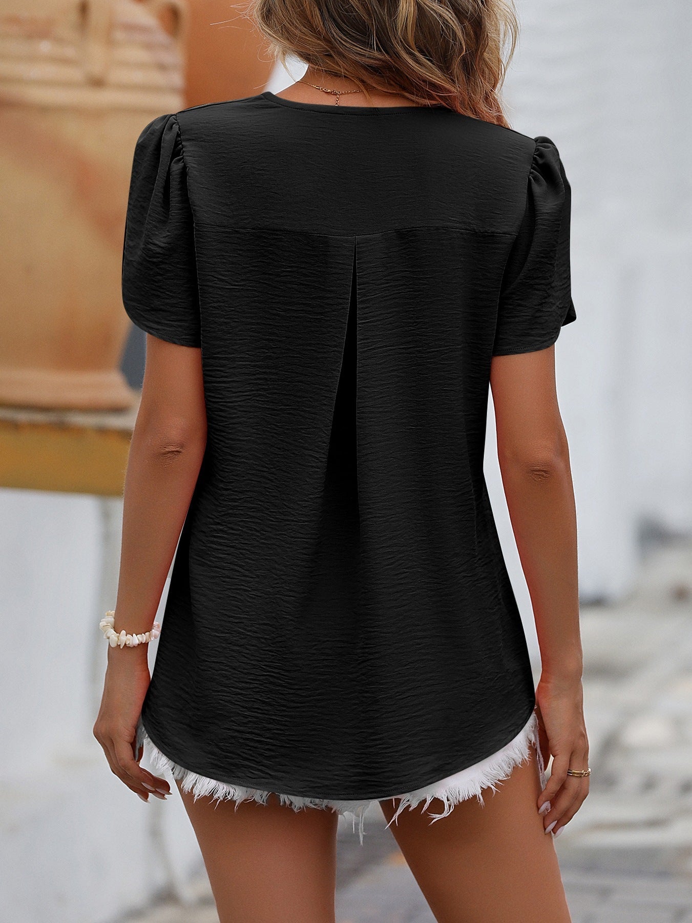 Sophisticated Shirt with a Clean Classic Look