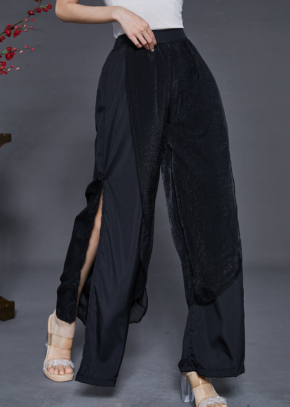 Elegantly Styled Pants for Everyday Wear