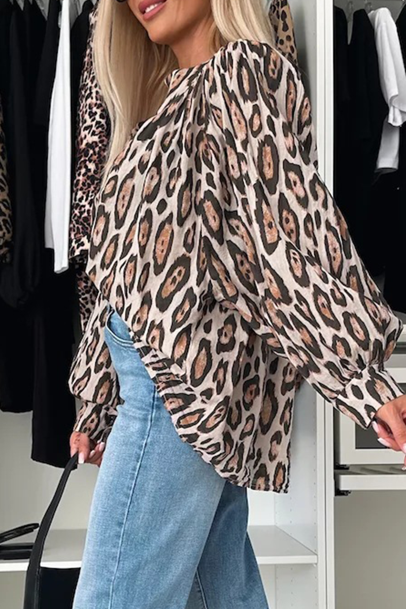 A Vintage Style Blouse with Delicate Timeless Details