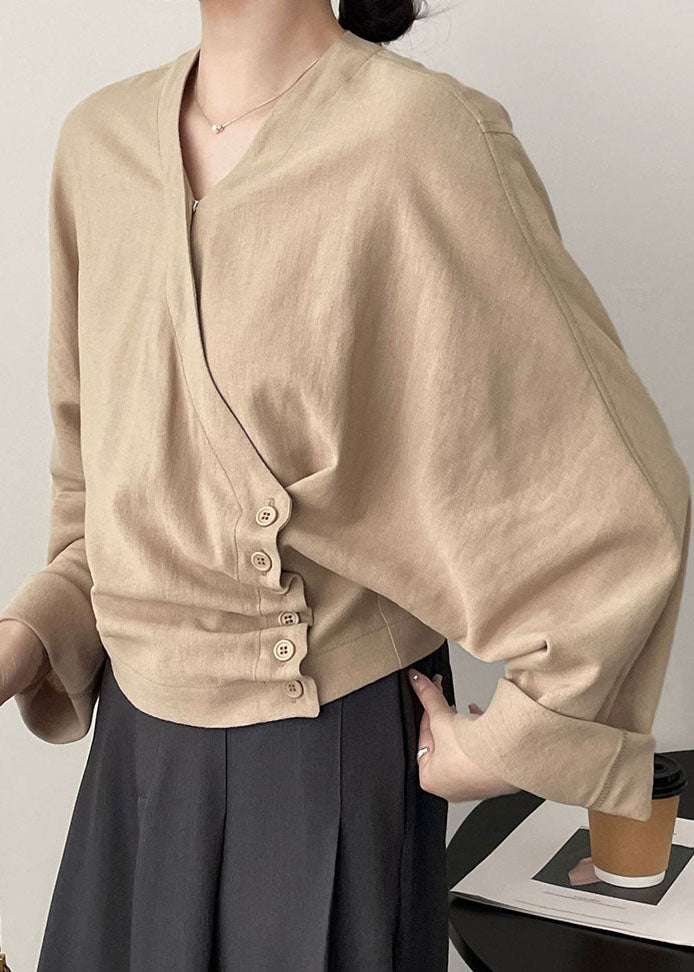 Beautifully Finished Top in a Timeless Design