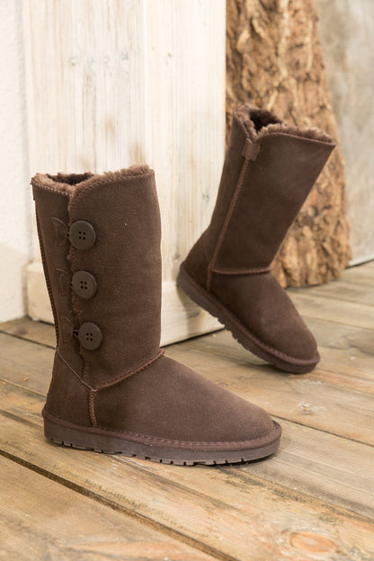 Sophisticated Boots with a Clean Classic Look