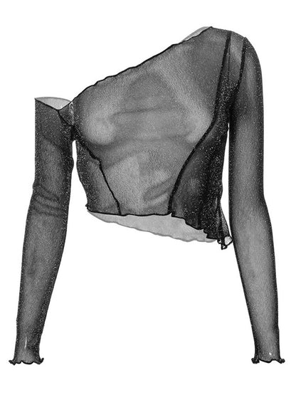 Well Tailored Top with a Graceful Silhouette