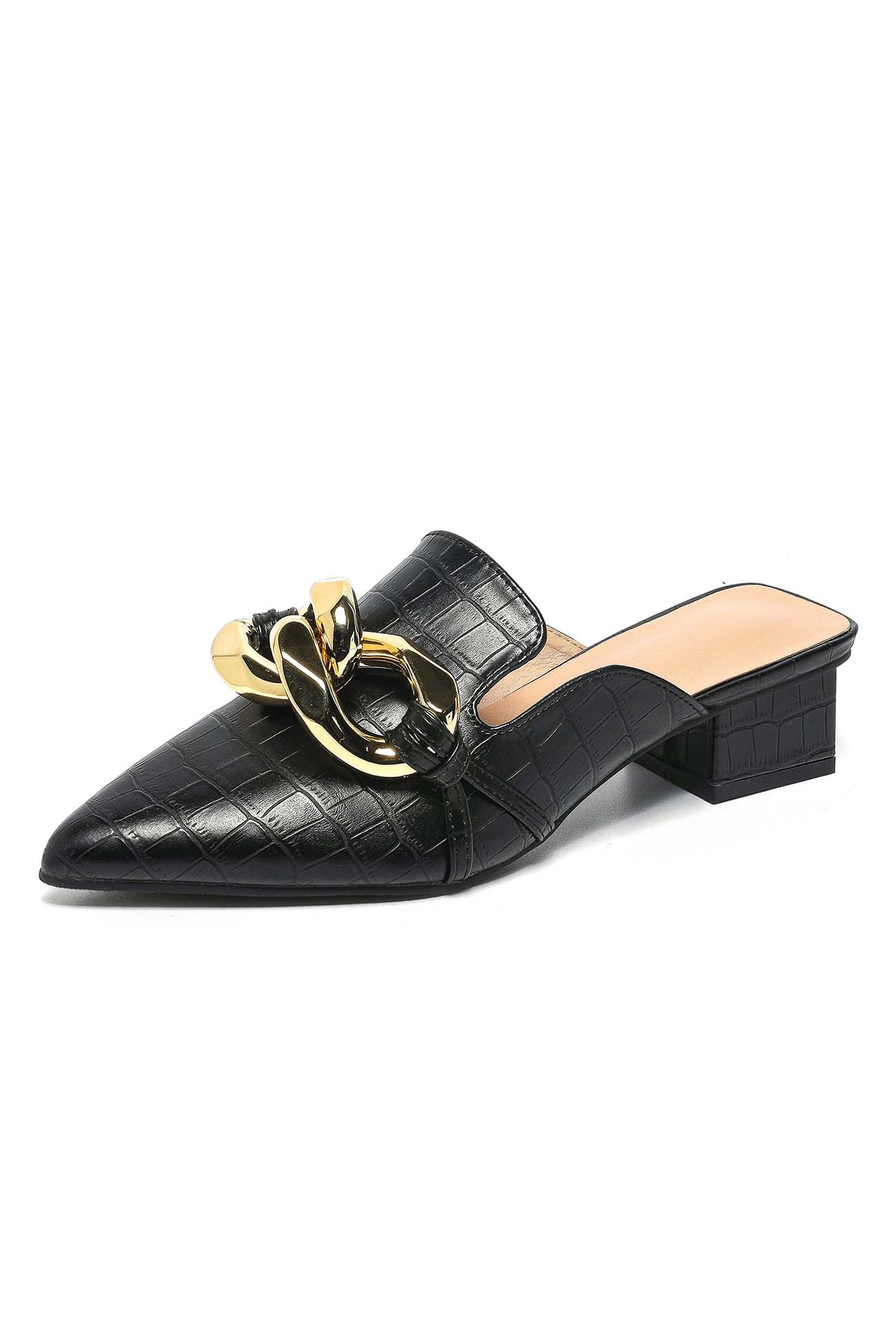 Sophisticated Garment with a Clean Classic Look