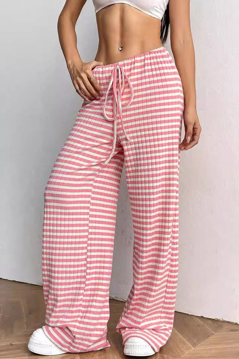 Classic Vintage Pants with a Flattering Fit