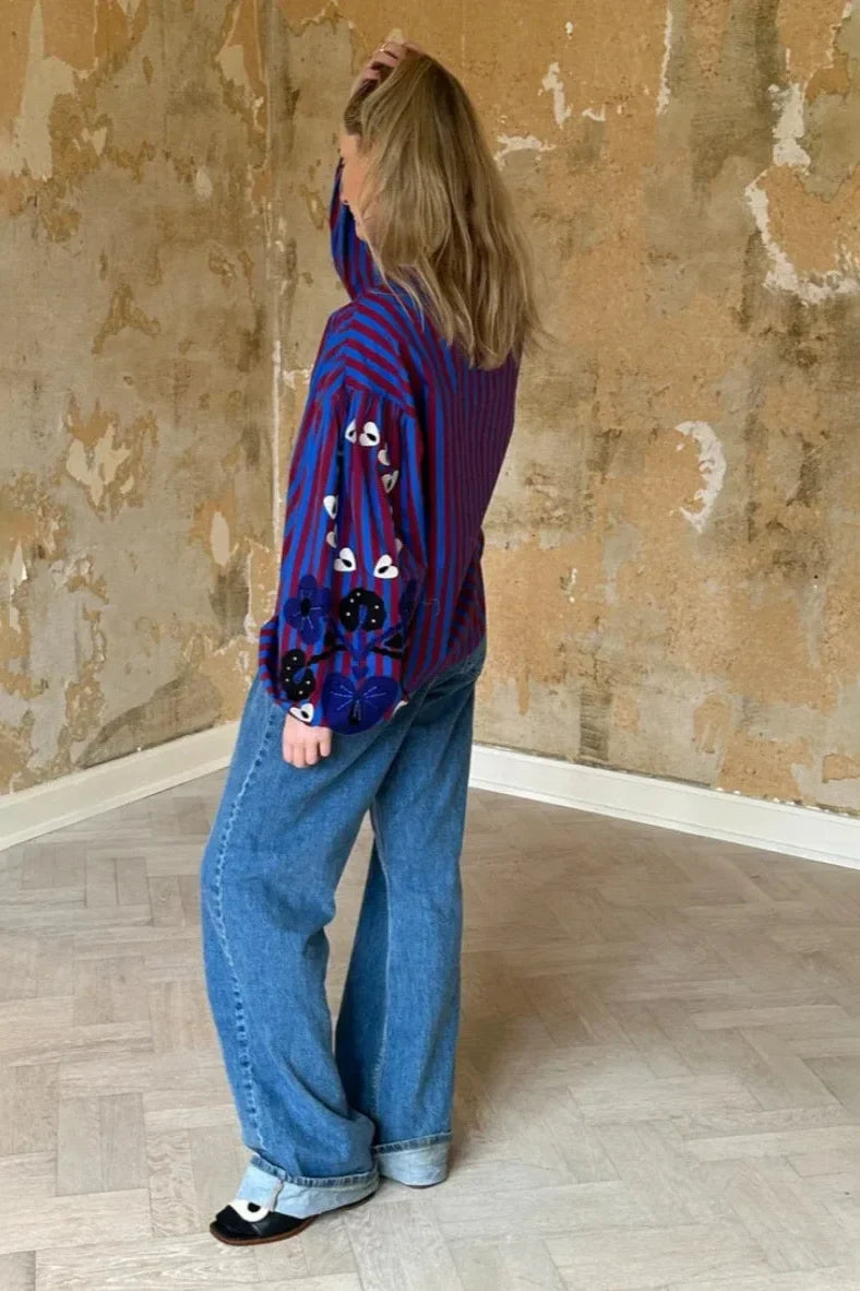 Beautifully Finished Blouse in a Timeless Design