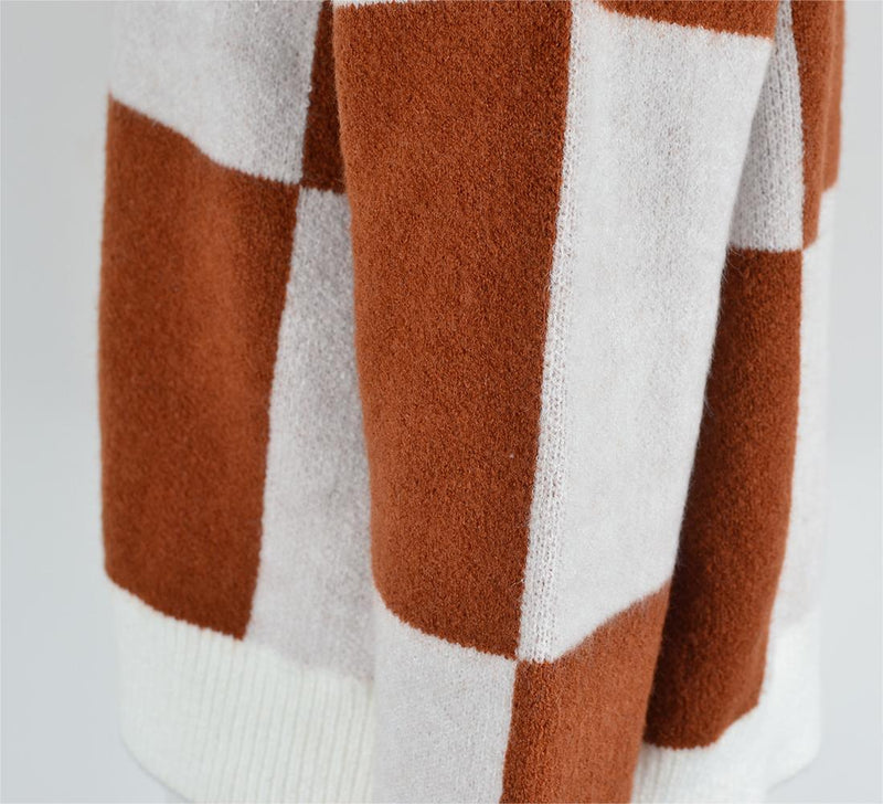 Beautifully Finished Cardigan in a Timeless Design