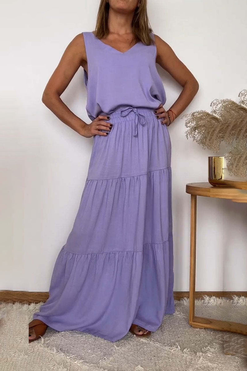 Effortlessly Elegant Garment with a Timeless Design
