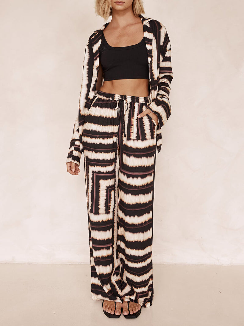 Polished Pants with an Effortless Classic Look