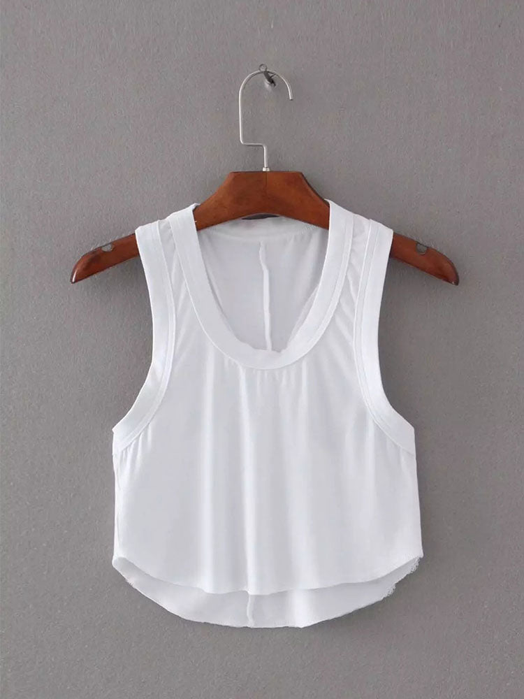 A Vintage Style Top with Delicate Timeless Details