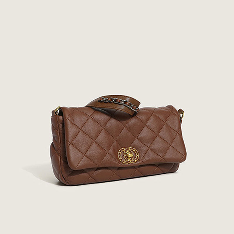 Classic Vintage Bag with a Flattering Fit