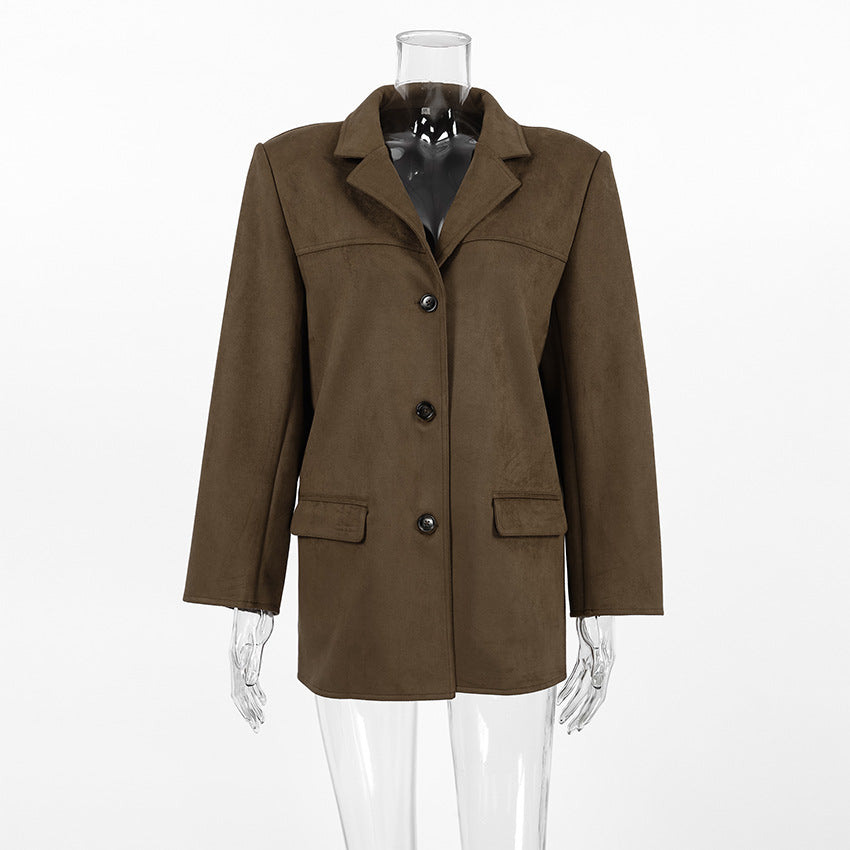 Effortlessly Elegant Jacket with a Timeless Design