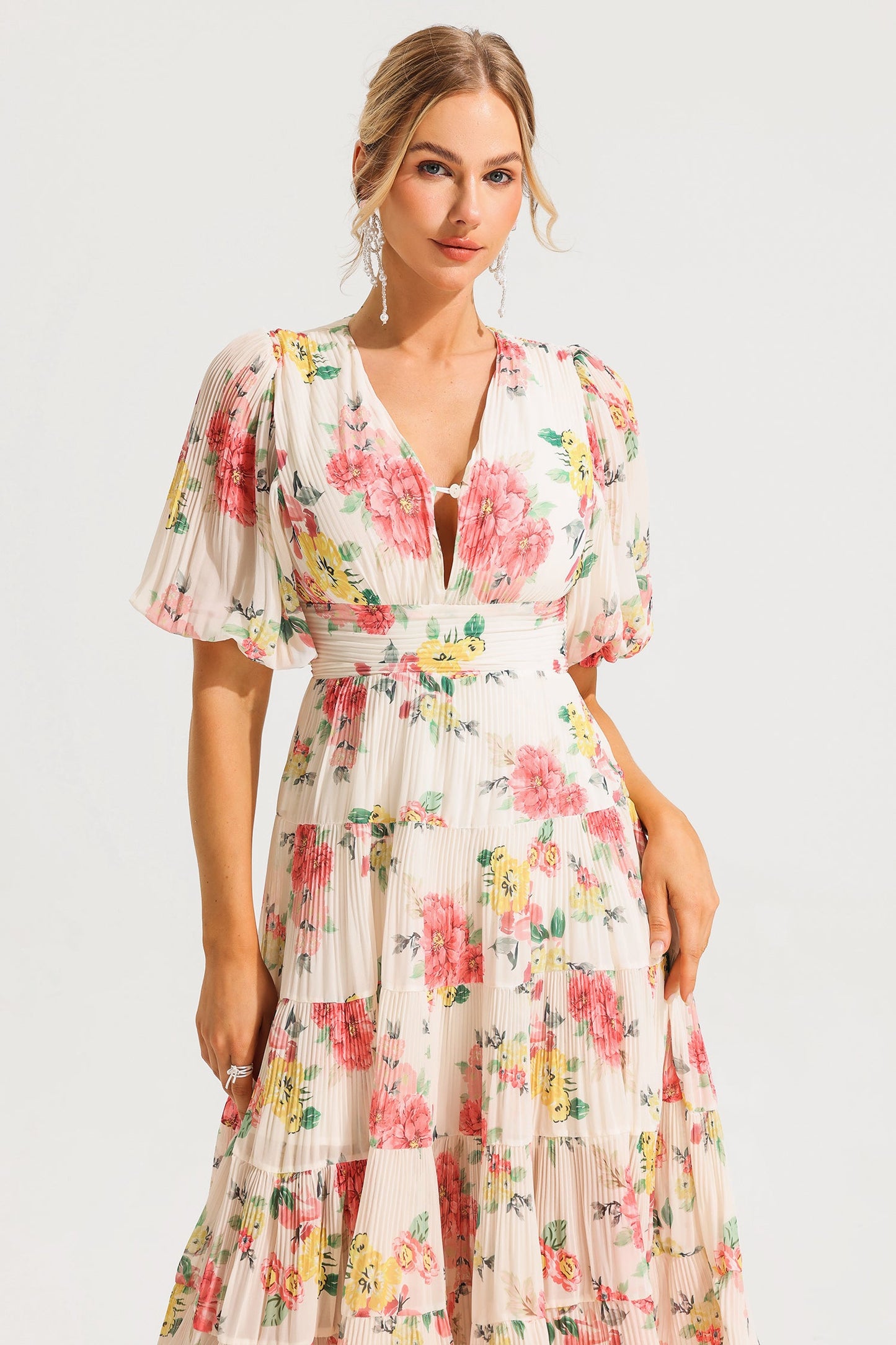 Sophisticated Dress with a Clean Classic Look