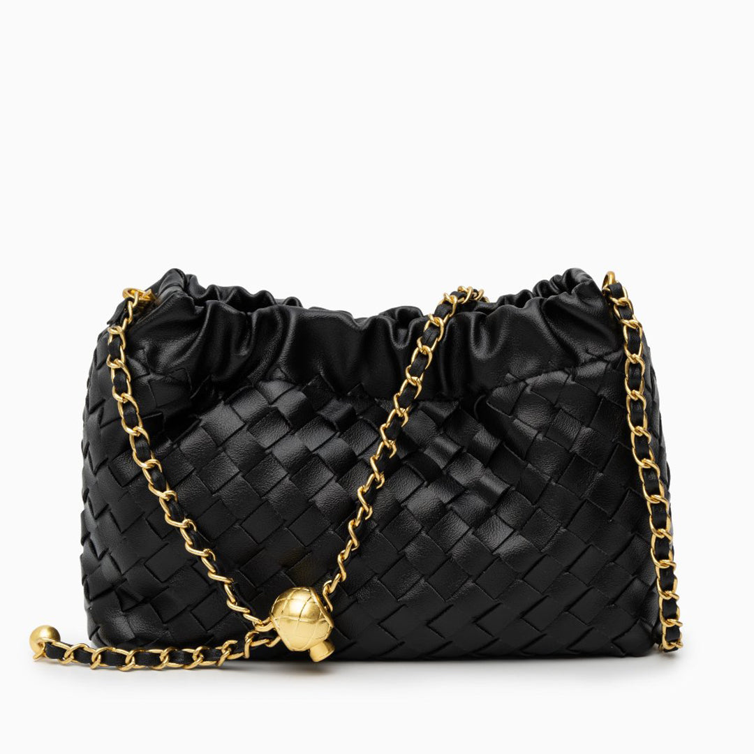 Polished Bag with an Effortless Classic Look