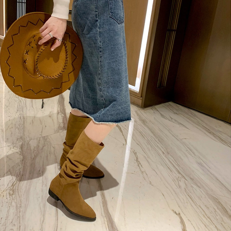 Classic Vintage Boots with a Flattering Fit